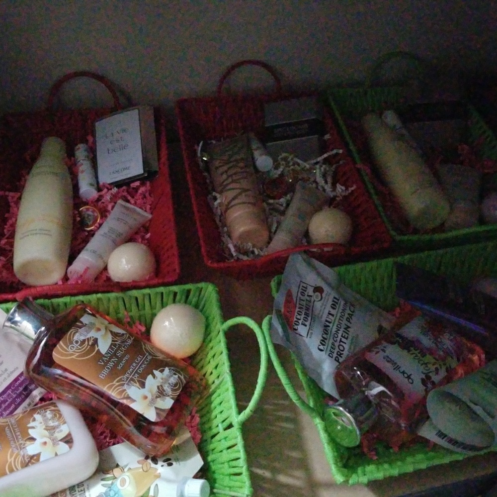 Baskets - Picture 2 of 7